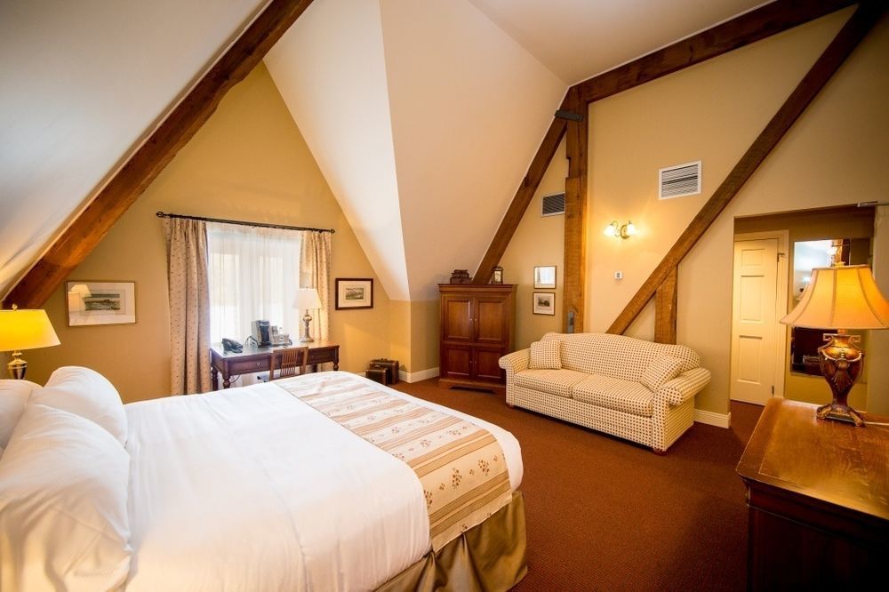 Hotel Manoir Rouville-campbell 4*